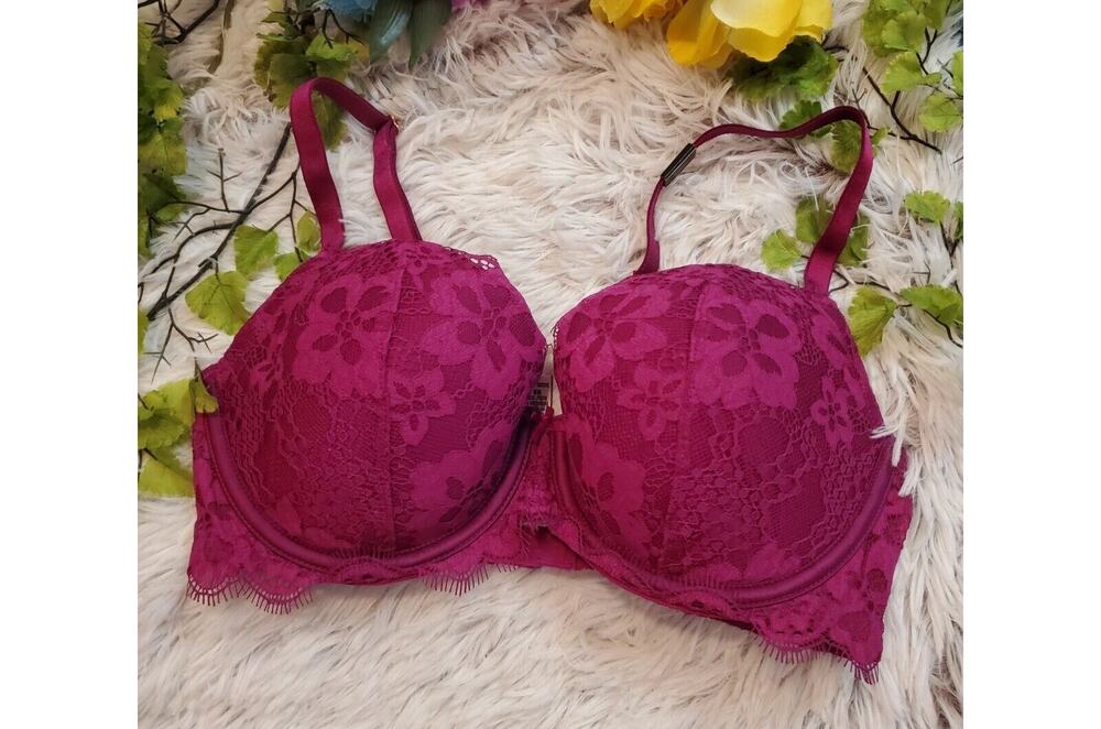 VICTORIA SECRET BURGUNDY DREAM ANGEL LACE LINED DEMI BRA SZ 32DD SEXY NEW